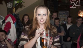 3. ROČNÍK ORIGINÁLNEJ PIVNEJ SÚŤAŽE v CLUBe24 - december 2012 3. ROČNÍK ORIGINÁLNEJ PIVNEJ SÚŤAŽE v CLUBe24 - december 2012