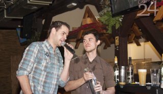 Barmanská show - Tomáš Gyén Barmanská show - Tomáš Gyén